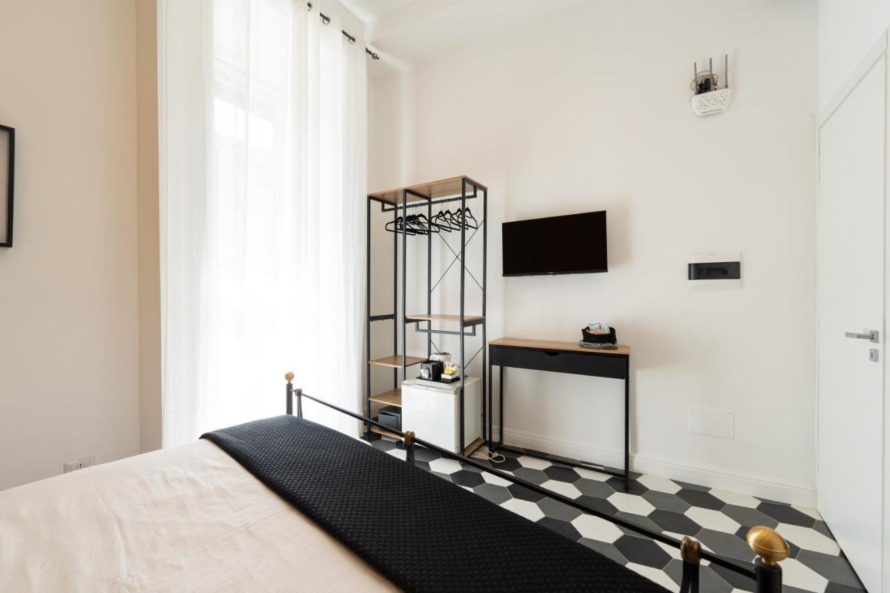 ナポリ Al 4 Piano Bed & Breakfast エクステリア 写真